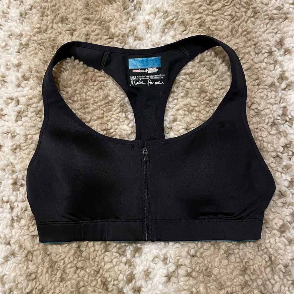 CLOSING SALE! Top Under Armour